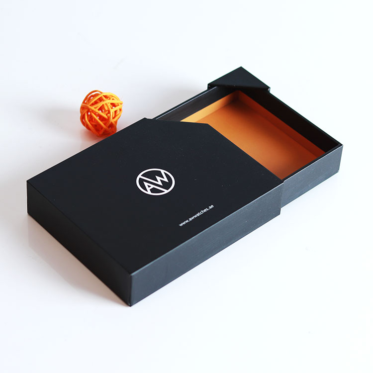 custom-design-donut-packaging-boxes